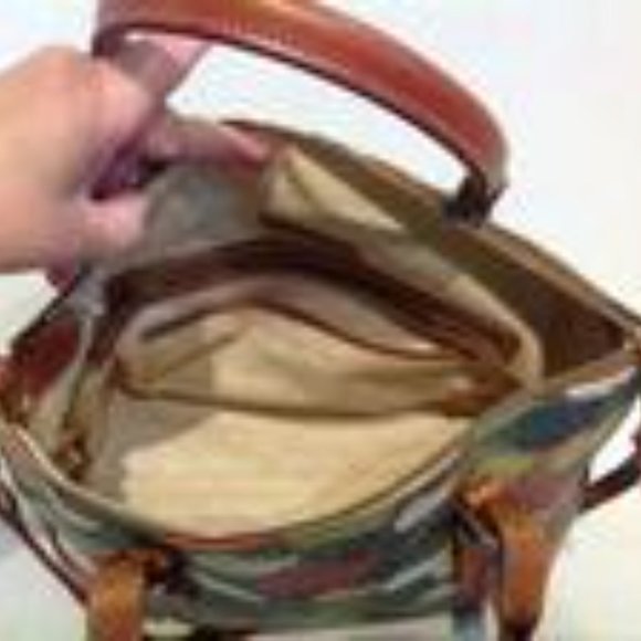 Dooney & Bourke Handbag - Picture 3 of 4